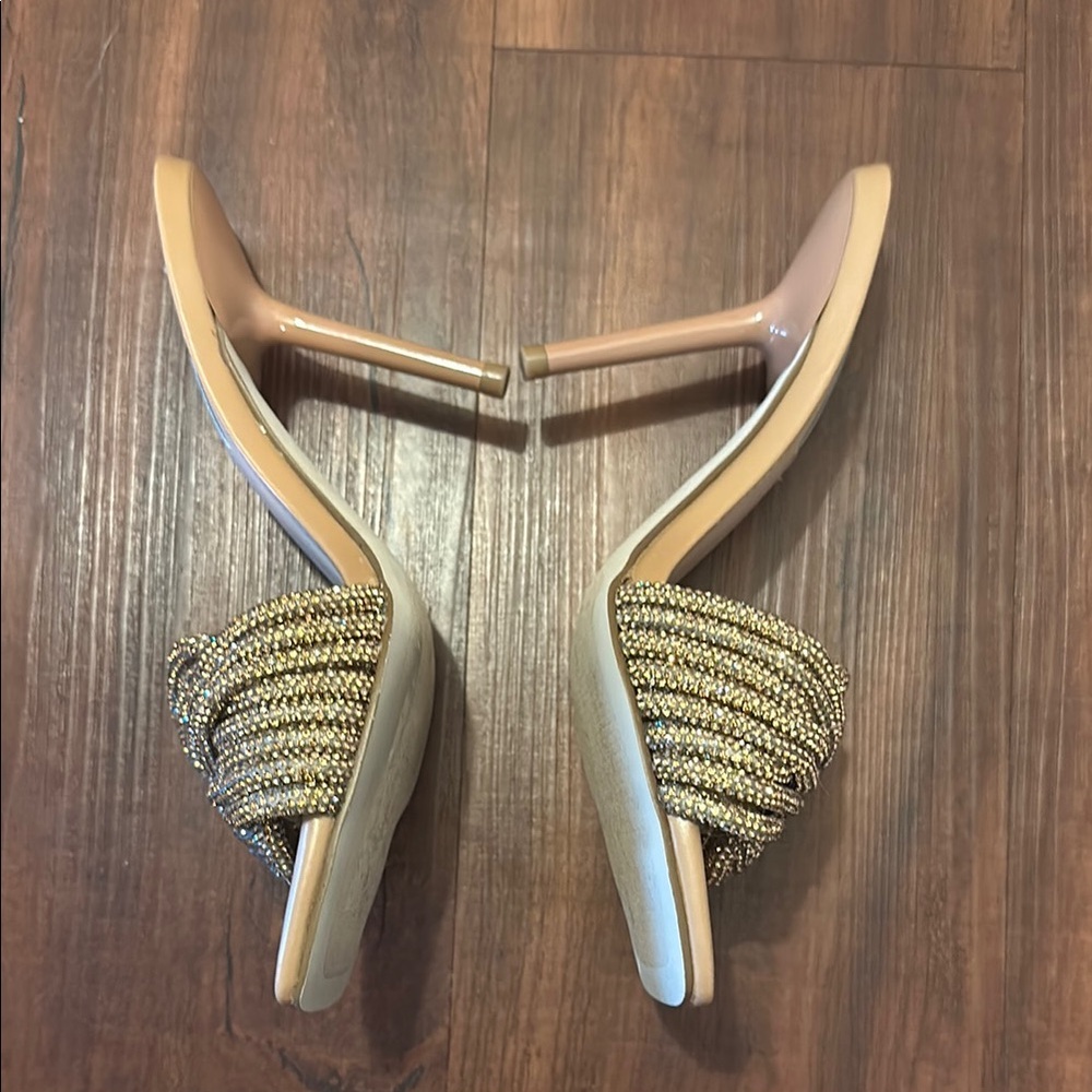 Steve Madden Gold Beaded Knot Slide Heels - Picture 3 of 6